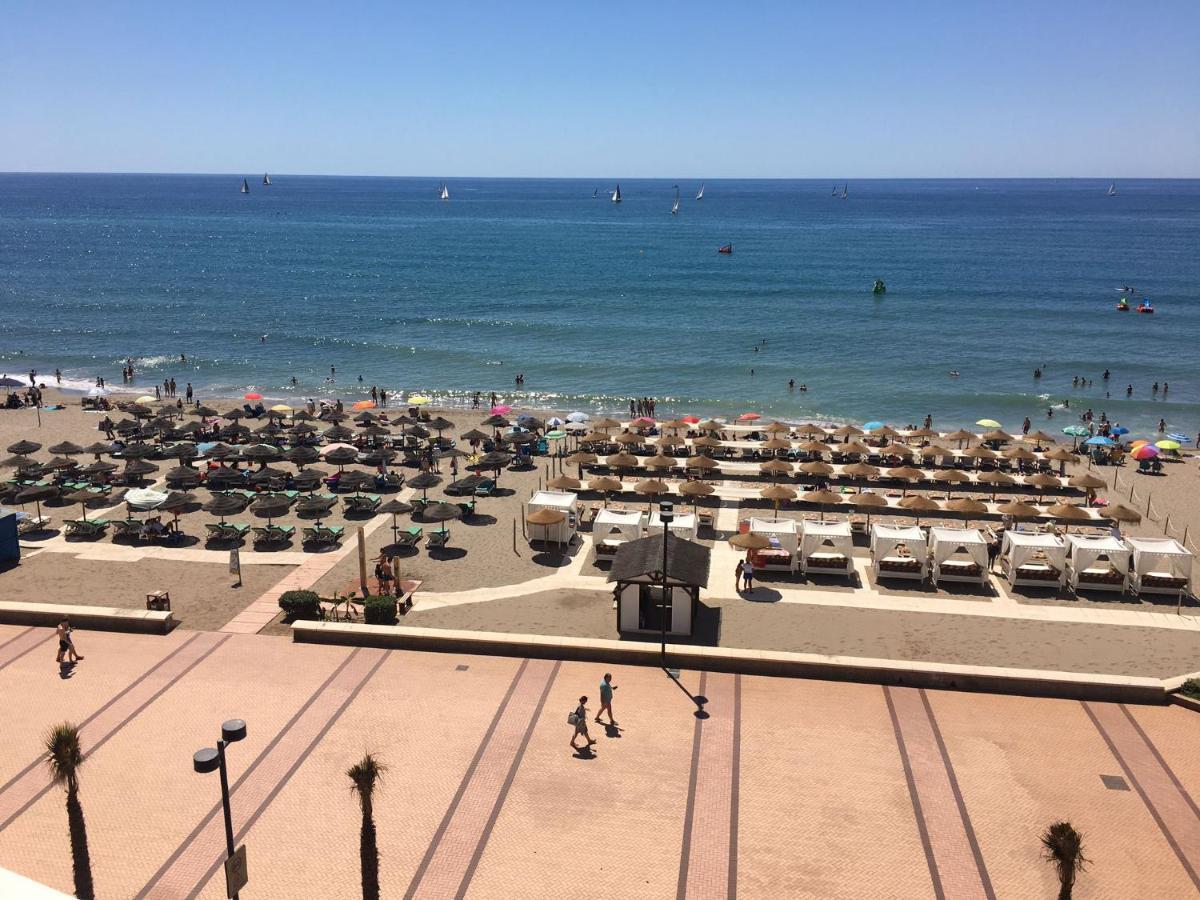 Apartamento En Primera Linea/Beachfront Apartment Fuengirola Kültér fotó