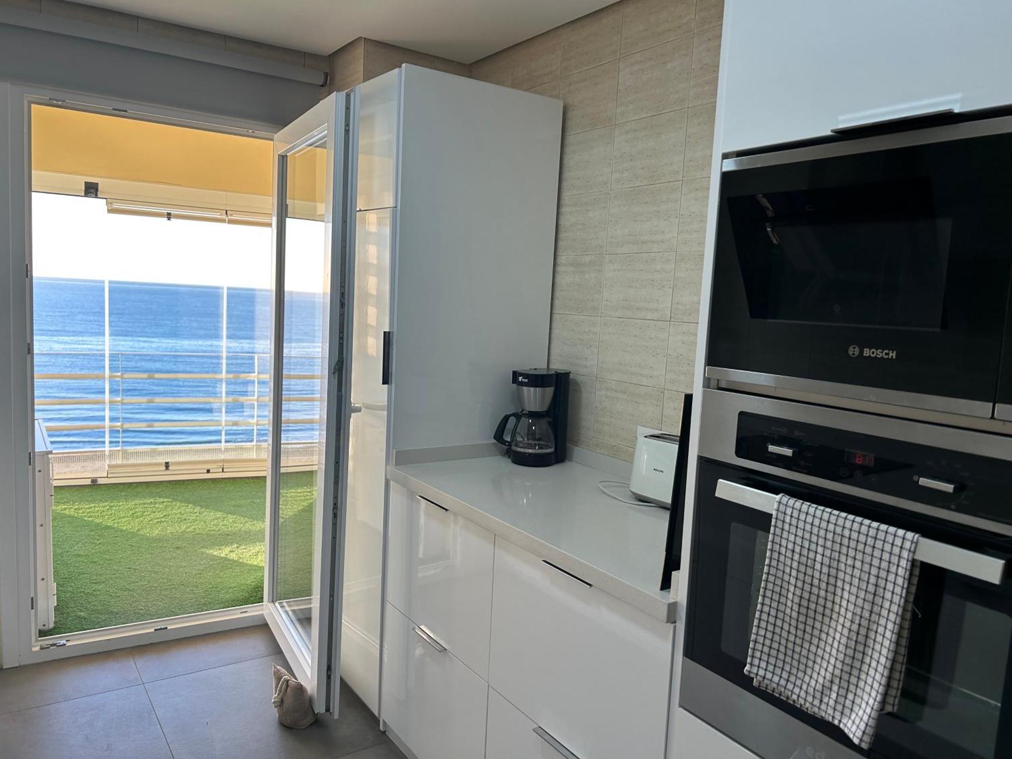 Apartamento En Primera Linea/Beachfront Apartment Fuengirola Kültér fotó