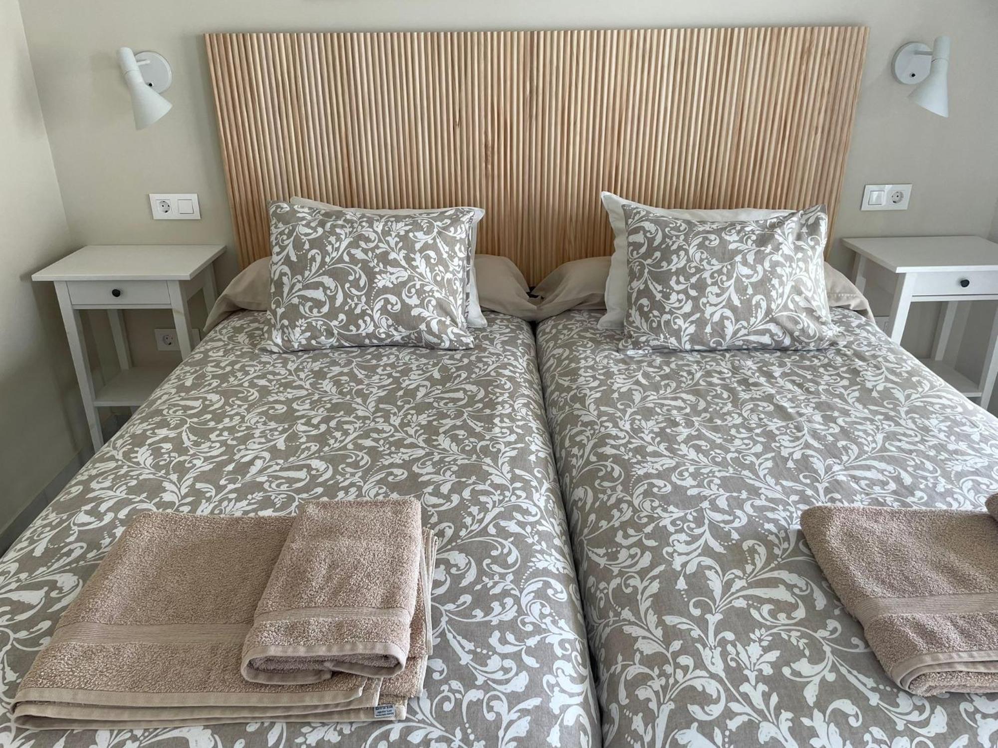 Apartamento En Primera Linea/Beachfront Apartment Fuengirola Kültér fotó